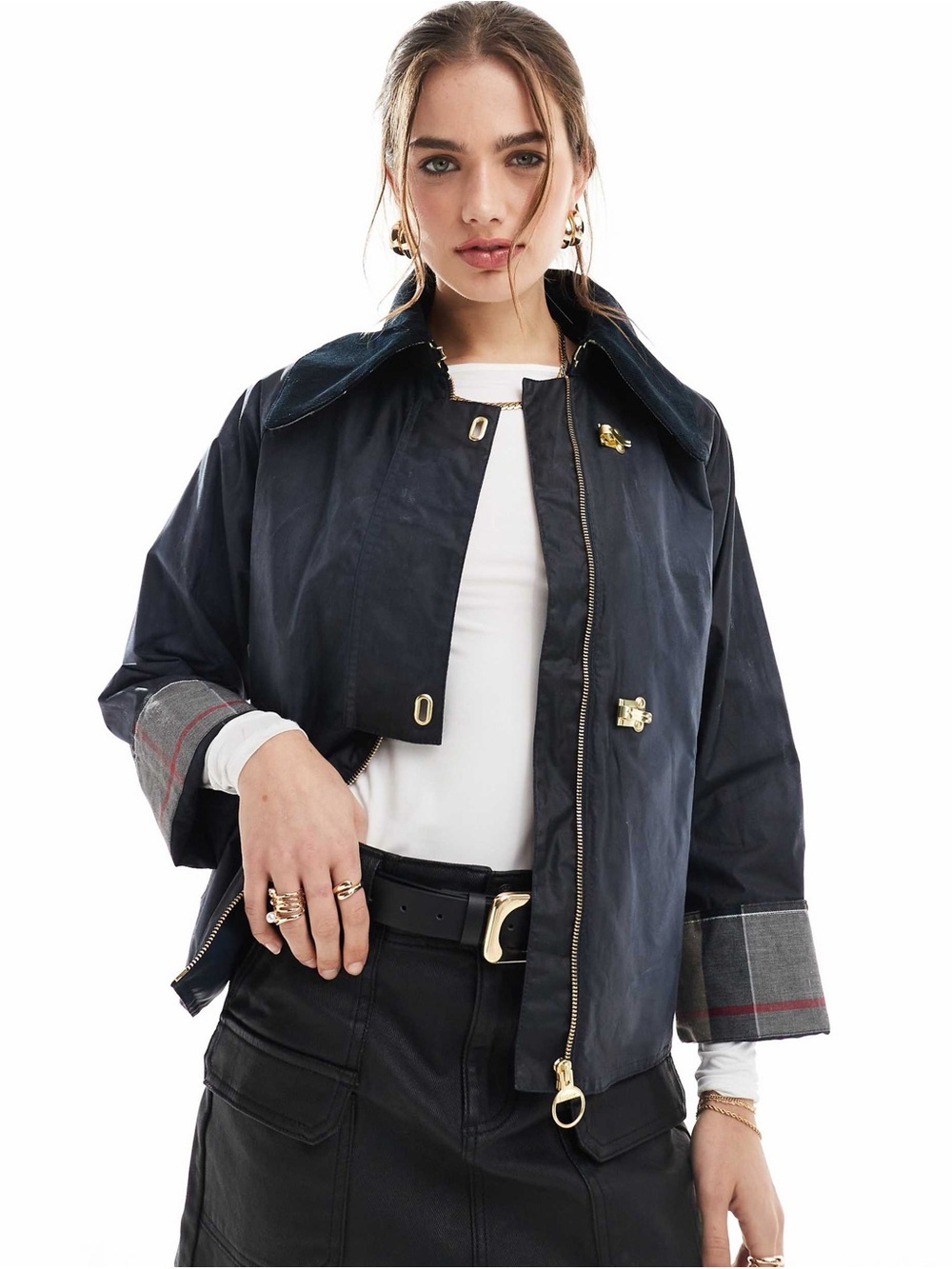 NWT Barbour Drummond short wax jacket in navy Size 4